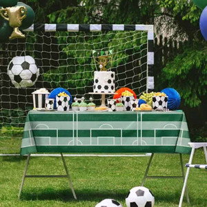 Återanvändbar duk fotbollsplan, 180 x 120 cm - PartyDeco