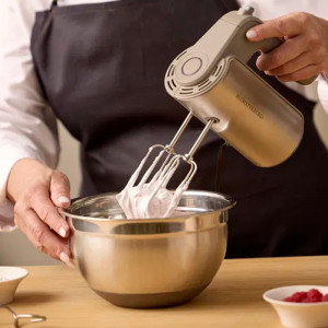 Blandningsskål med silikonbotten 3 liter Latte